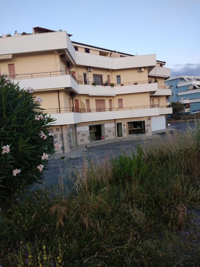 Apartments Mediterraneo 475 Scalea Exterior foto